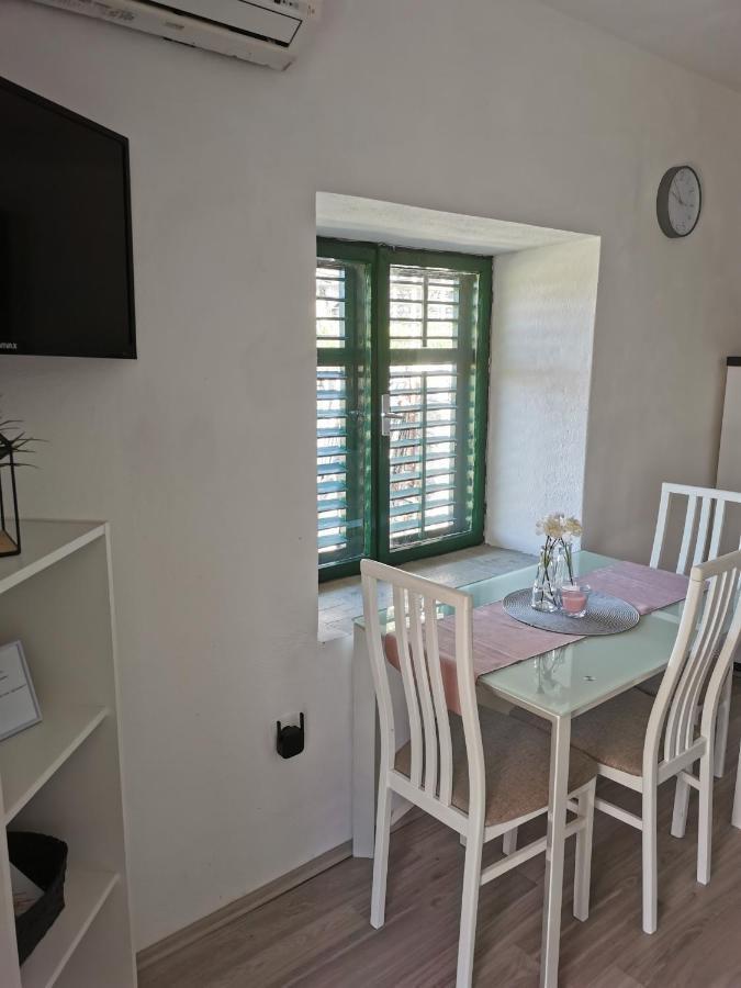 Apartment Mari Ostrvica Luaran gambar